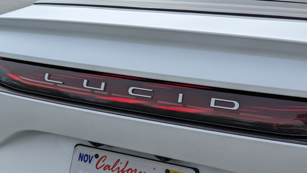 The now-confirmed smaller Lucid SUV will be called ‘Earth,’ trademark suggests – Autoblog
